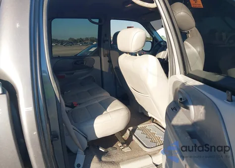 2003 Ford F-150 Lariat/Xlt from USA, damaged, VIN 1FTRW07L93KD24532